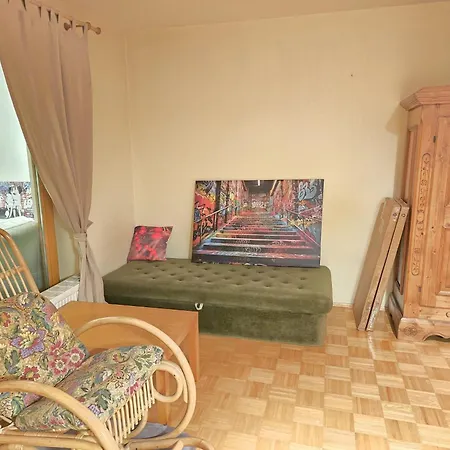 Uni - - 1a شقة كلاغنفورت