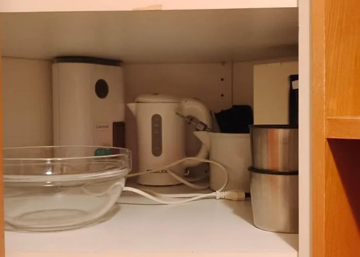 Uni - - 1a * Klagenfurt am Woerthersee